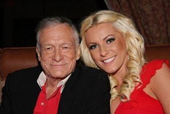 Hugh Hefner ásamt eiginkonu sinni Crystal Harris.