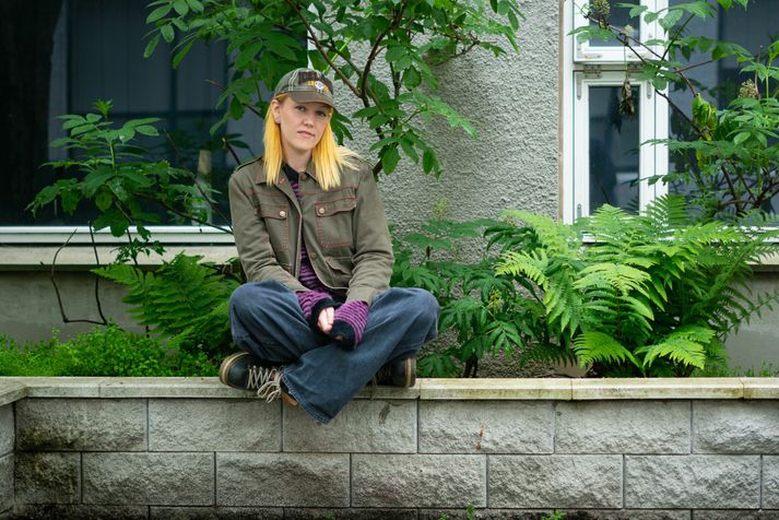 Agnes Björt Andradóttir ræddi við blaðamann um tónlistina, kraftinn frá jörðinni, æskuna, listræna þróun, sjálfsvinnu og margt fleira.