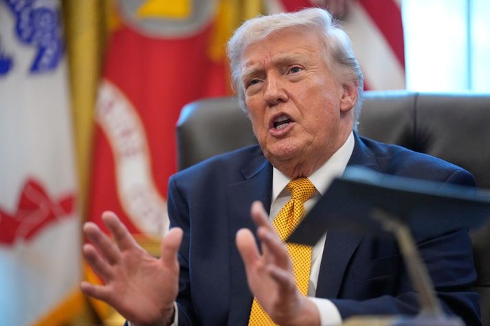 Donald Trump, Bandaríkjaforseti, er ekki sáttur við ríki sem hann hafði krafið um aðstoð við að opna fyrir skipaflutninga um Hormússund og segist ekki hafa þurft á neinni hjálp að halda.