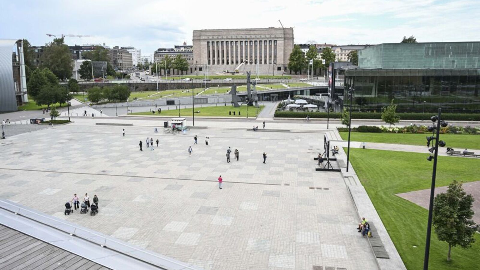 Halda æfingu fyrir finnska þing­menn í neyðar­skýli - Vísir