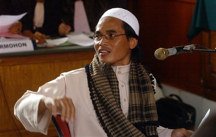Amrozi Nurhasyim fyrir rétti í gær.
