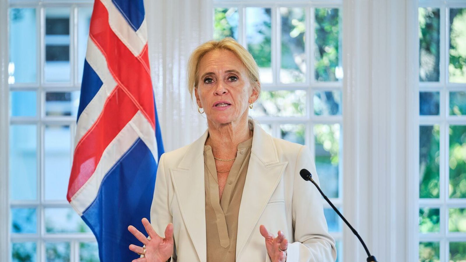 Segir þörf á samhaldni innan „evrópsku fjölskyldunnar“