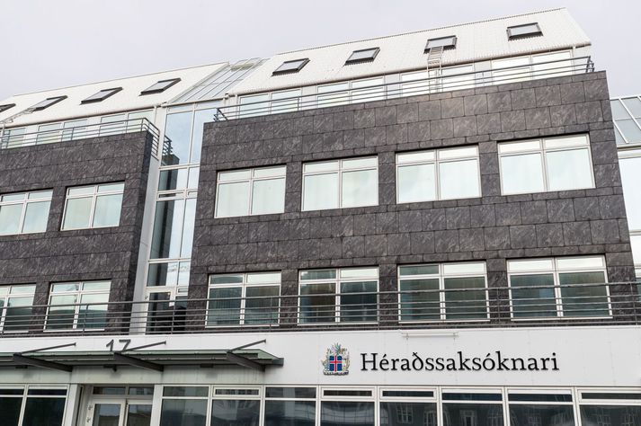 Héraðssaksóknari gaf út ákæruna á hendur manninum sem er grunaður um að hafa framið verknaðinn á heimili sínu í fyrra.