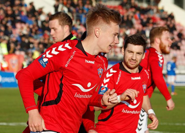 Patrick Pedersen var í stuði í gær.