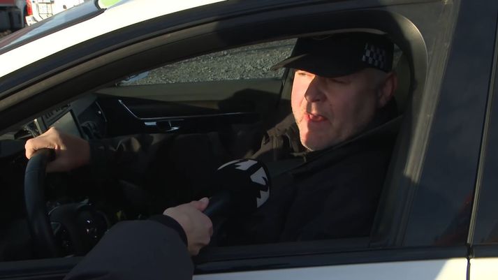 Hjálmar Hallgrímsson vettvangsstjóri segir skipulagsbreytingar hafi verið gerðar og nú er öllum hleypt inn.