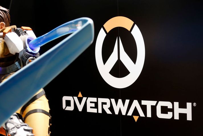 Lið Finnbjörns, Paris Eternal, keppir nú í fyrsta sinn í atvinnumannadeildinni Overwatch League en annað tímabil deildarinnar hófst um helgina. Parísarmenn unnu þá stórsigur á meistaraliði síðasta árs, London Spitfire.