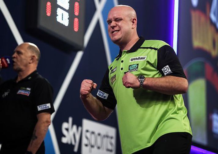 Michael van Gerwen var stálheppinn í kvöld.