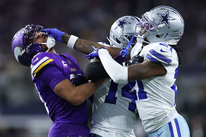 Það þekkja flestir stjörnuna á hjálmi Dallas Cowboys en þetta NFL-félag er búið að vera verðmætasta íþróttafélag heims í næstum því heilan áratug