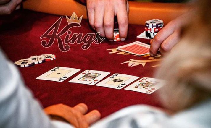 Eigendur pókerklúbbsins 4 Kings Casino & Card Club blása til pókermóts til að safna pening fyrir aðstandendur Jóns Þrastar Jónssonar sem enn er saknað þegar rúmar tvær vikur eru liðnar síðan síðast sást til hans.