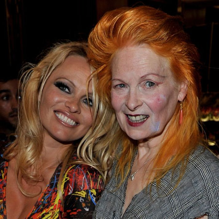 Pamela Anderson og Vivienne Westwood. MYND/Cover Media
