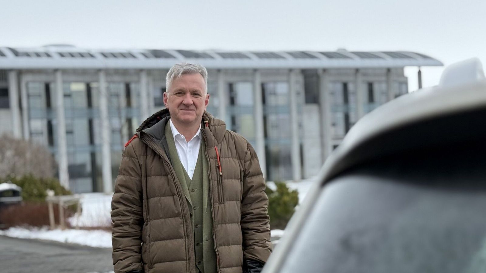 Ó­hjá­kvæmi­legt að Ís­land fái sjálfkeyrandi öku­tæki