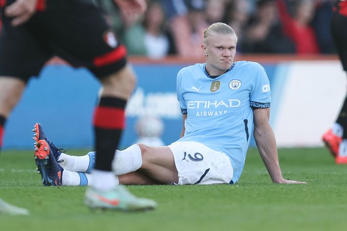 Erling Braut Haaland meiddist illa á ökkla og verður ekki með Manchester City á næstunni. Hann var líka fljótur koma sér í burtu frá Manchester borg.