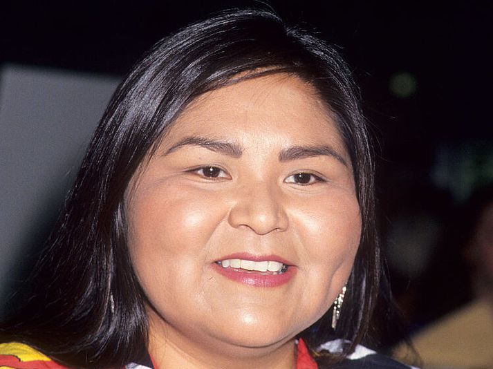 Elaine Miles árið 1993. Hún er þekktust fyrir hlutverk móttökuritarans Marilyn í þáttunum Á norðurslóðum á 9. og 10. áratugnum.