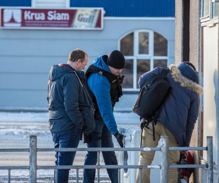 Lögreglumenn á Akureyri, Húsavík, Dalvík ásamt sérsveit lögreglustjóra tóku þátt í aðgerðum í gær. Húsleitir voru framkvæmdar á nokkrum stöðum.