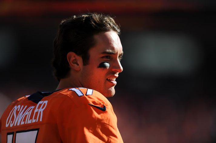 Brock Osweiler hlær alla leið í bankann.