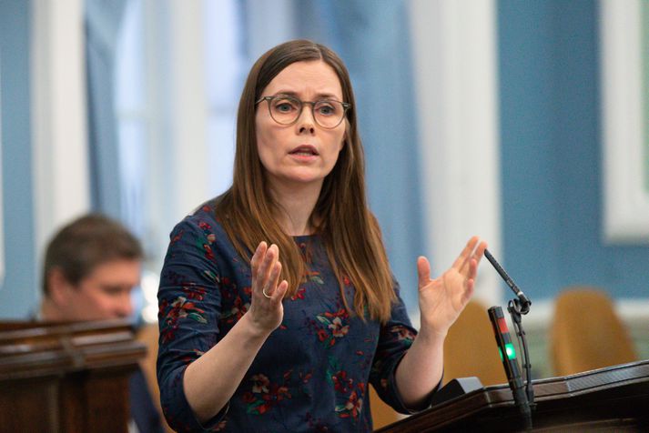 Katrín Jakobsdóttir segir hugsunina bak við frumvarpið vera að ekki sé hægt að fara í kring um reglur með "kennitölukrúsídúllum.“