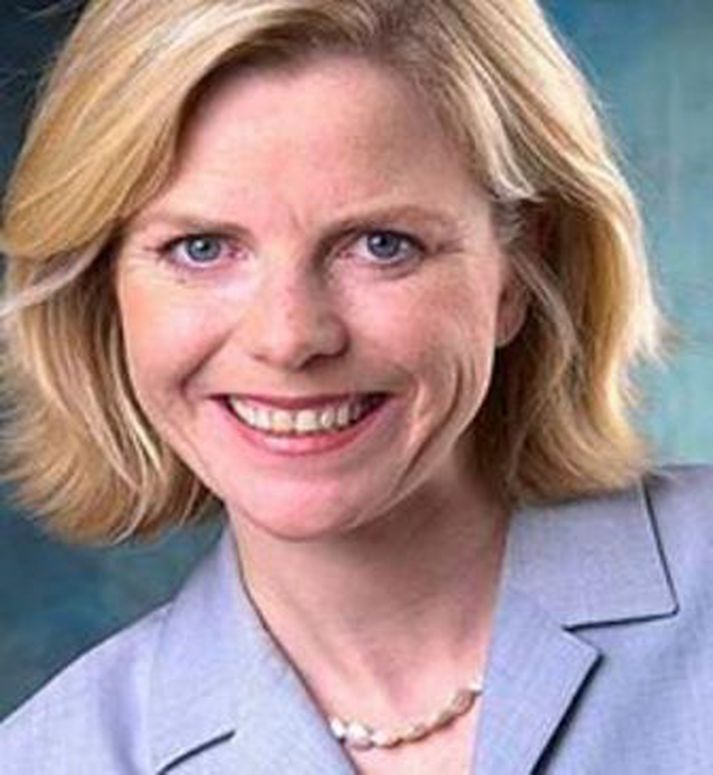 Helga Valfells.