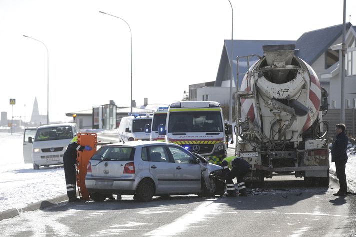 Frá vettvangi um stundarfjórðungi eftir að áreksturinn varð.