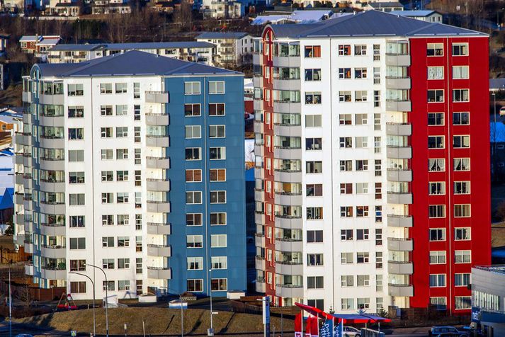 Fjármálastofnanir eiga ennþá nokkuð af íbúðaeignum í Kópavogi, sumar í sölumeðferð en aðrar ekki