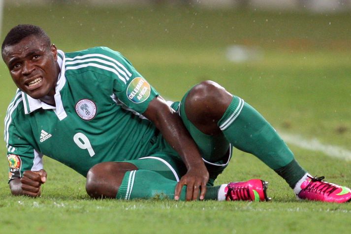 Emmanuel Emenike var hetja Nígeríu í dag.