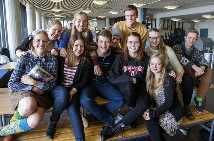 Sigurgeir Ingi Þorkelsson sést hér ásamt öðrum stofnendum Glee-klúbbs Menntaskólans við Hamrahlíð en yfir hundrað manns hafa boðað komu sína á stofnfundinn sem fer fram í dag. Fréttablaðið/anton