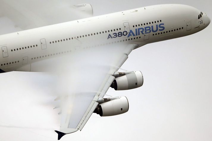 Airbus A380.