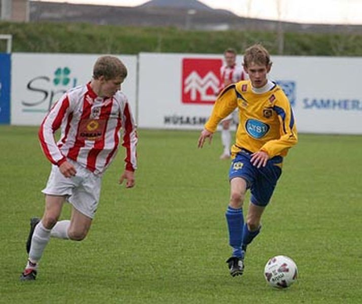 Rafn Andri Haraldsson og Jósef Kristinn Jósefsson voru báðir að leika með U19 landsliðinu í kvöld. Þeir mættust í 1. deildinni í sumar.