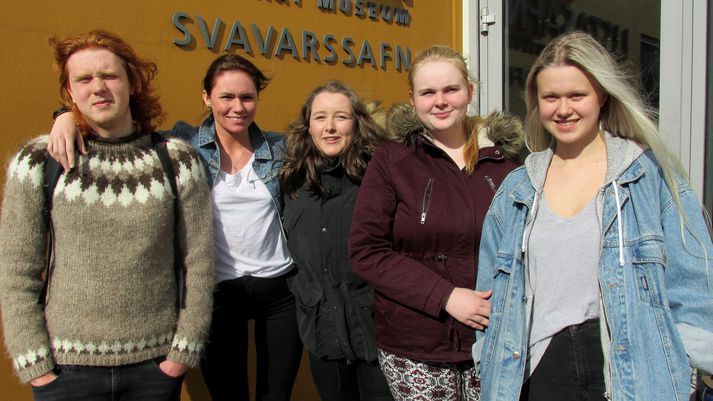 Fjórir af fimm aðalmönnum ungmennaráðs Hornafjarðar: Þorkell Ragnar Grétarsson, Dagbjört Ýr Kiesel (starfsmaður ráðsins), Þórdís María R. Einarsdóttir, Sigríður Þórunn Þorvarðardóttir og Sunna Dögg Guðmundsdóttir.