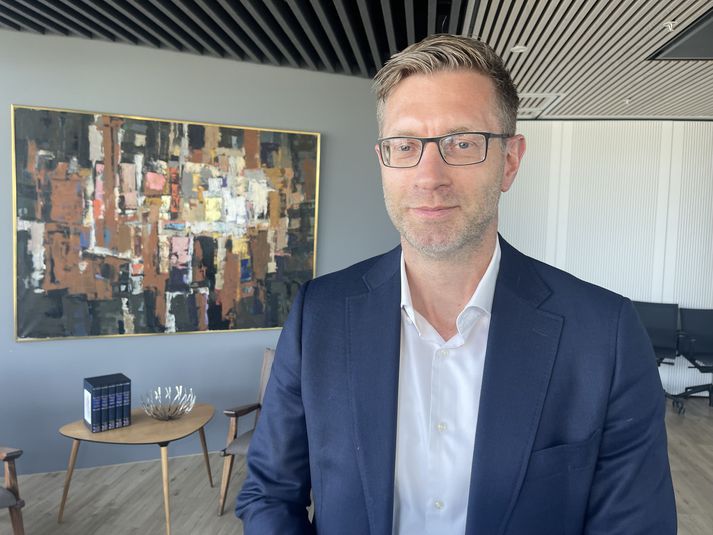 Jón Guðni Ómarsson bankastjóri Íslandsbanka. 