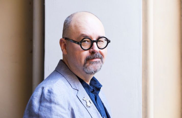 Carlos Ruiz Zafón. 