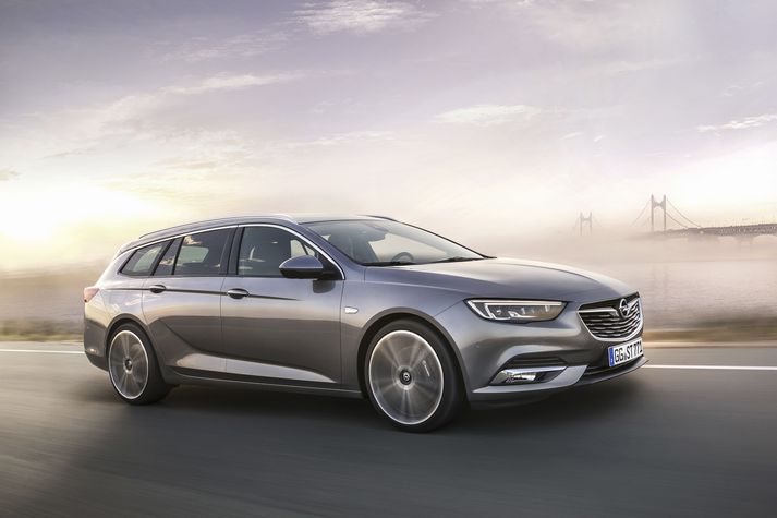 Ný Opel Insignia í langbaksútfærslu.