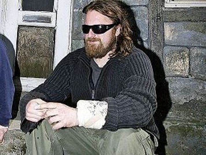 Styrkir listamenn
Alexander sýnir heimildarmynd um verndun hafsins. Ágóðinn rennur til styrktar listamönnum.
fréttablaðið/arnþór