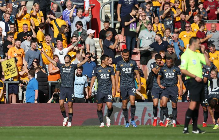 raul jiminez skoraði eina mark leiksins þegar að Wolves vann 1-0 útisigur gegn Southampton í dag.