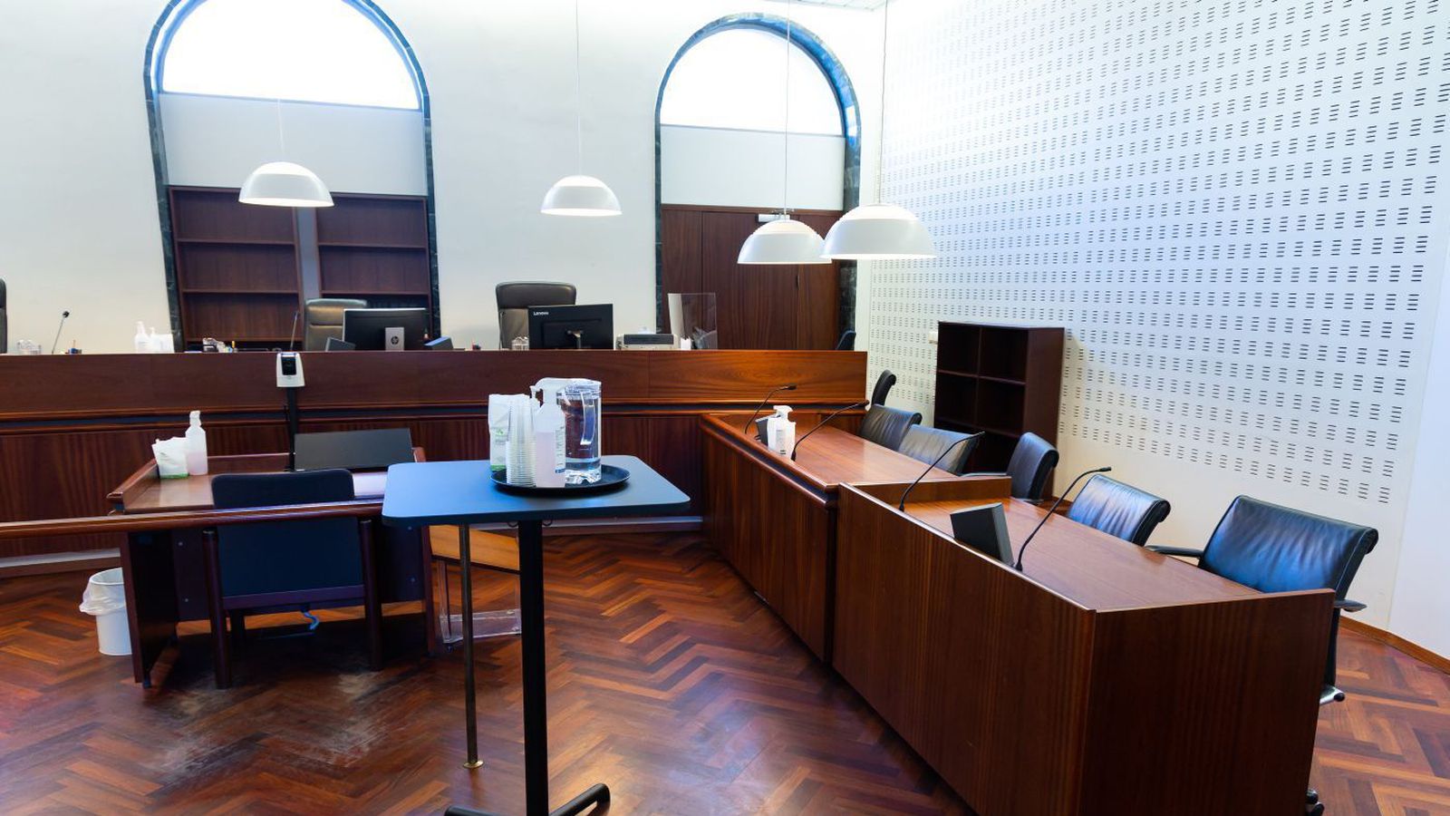 Barbara sakar Sig­ríði um ein­elti og Valtý um gagnaleka