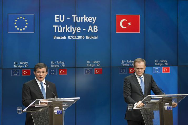 Ahmet Davutoglu, forsætisráðherra Tyrklands og Donald Tusk, forseti leiðtogaráðs Evrópusambandsins.