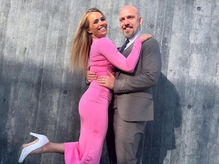 Kristín Eva og Sverrir eiga von á þriðju stúlkunni í apríl næstkomandi.