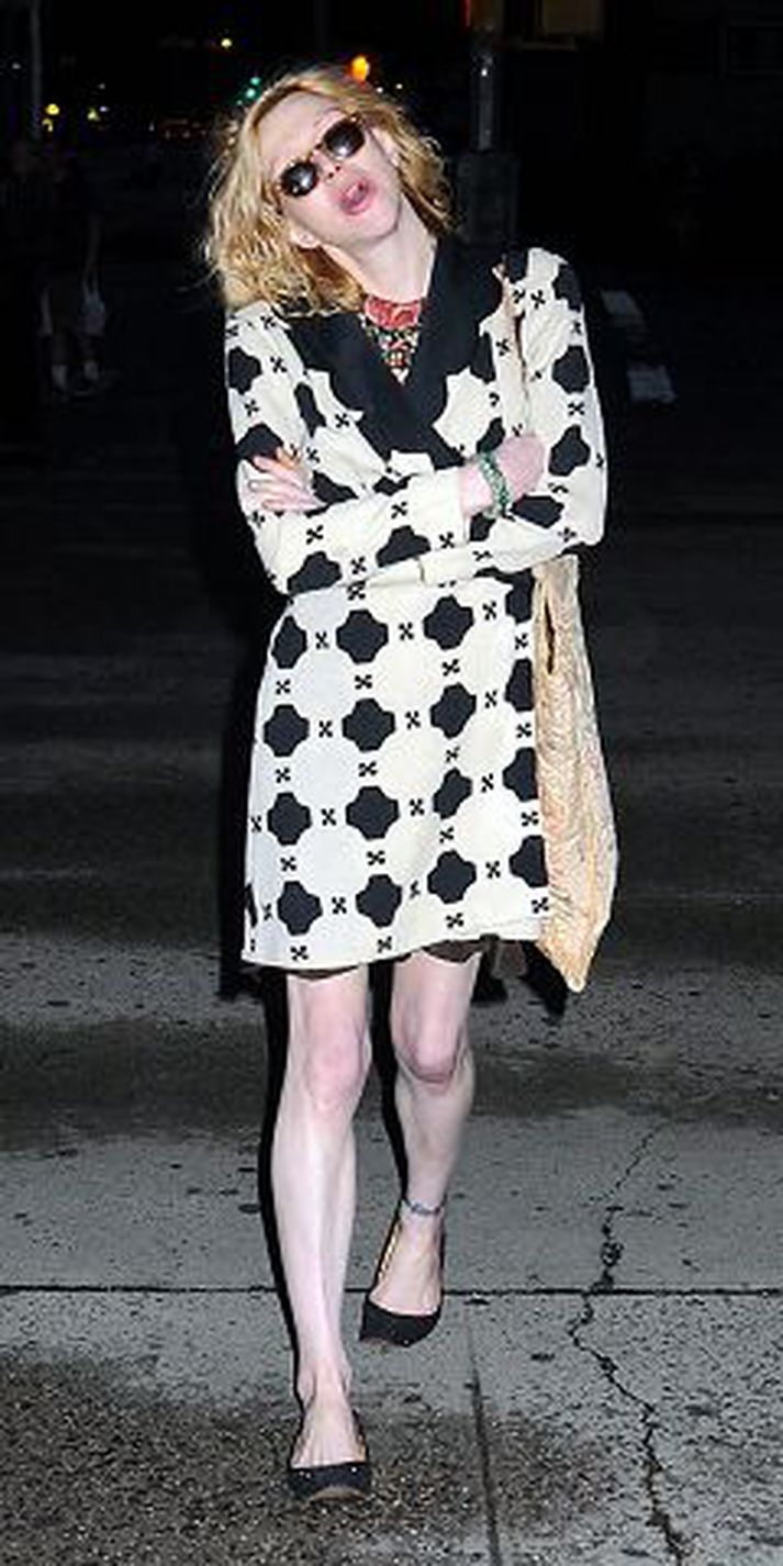 Courtney love Segist dauðlanga að bæta á sig nokkrum kílóum.