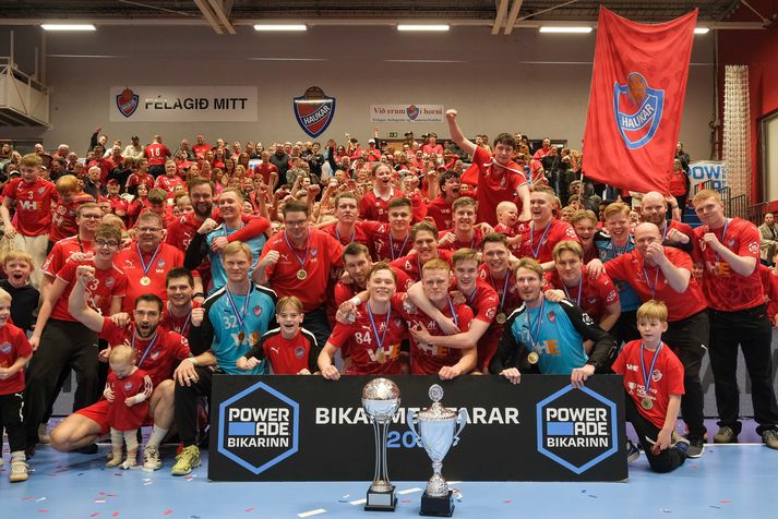 Haukar eru bikarmeistarar í handbolta karla árið 2026. 