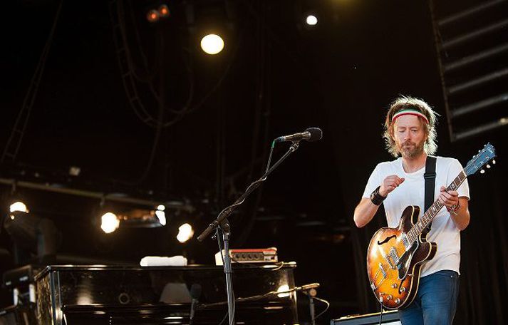 Thom Yorke og félagar í Radiohead ætla að gefa út ókeypis blað.