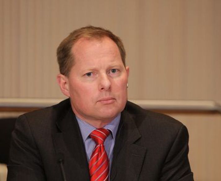 Seðlabankastjóri vildi 2,5% lækkun og var sú tillaga samþykkt.