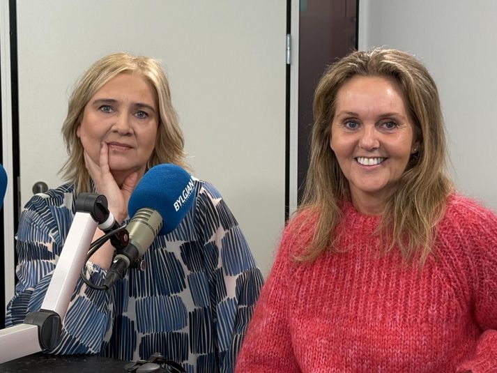  Kristín María Thoroddsen, formaður fræðsluráðs Hafnarfjarðar og Unnur Arna Jónsdóttir, eigandi Hugarfrelsis.