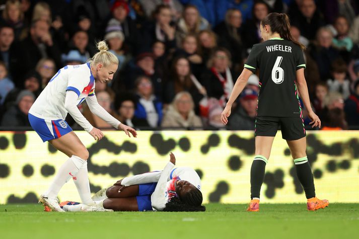 Táningurinn Agyemang spilar ekki meira á leiktíðinni.