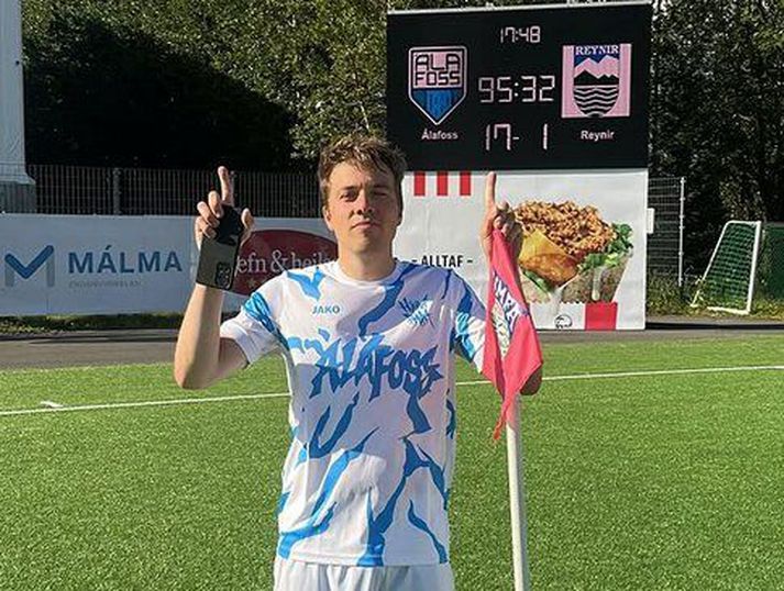 Patrekur Orri Guðjónsson fagnar eftir leik. Hann bjó til fjórtán mörk fyrir liðið sitt.