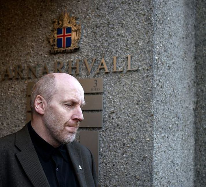 Steingrímur J. Sigfússon Fjármálaráðherra segir um tvö hundruð milljarða afgang á vöru- og þjónustujöfnuðu í stað mörg hundruð milljarða halla á árunum fyrir hrun. Fréttablaðið/valli