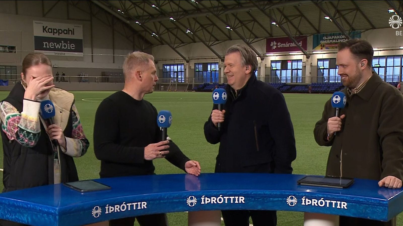 Óskar for­viða á full­yrðingu Hödda Magg: Á yngsta barnið að borða úti á svölum?