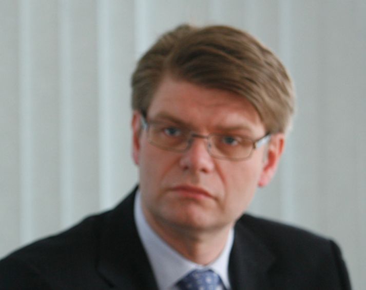 Björn Zoëga forstjóri spítalans segir óþarfa tortryggni gæta í garð launalækkananna. Mynd/ Pjetur.
