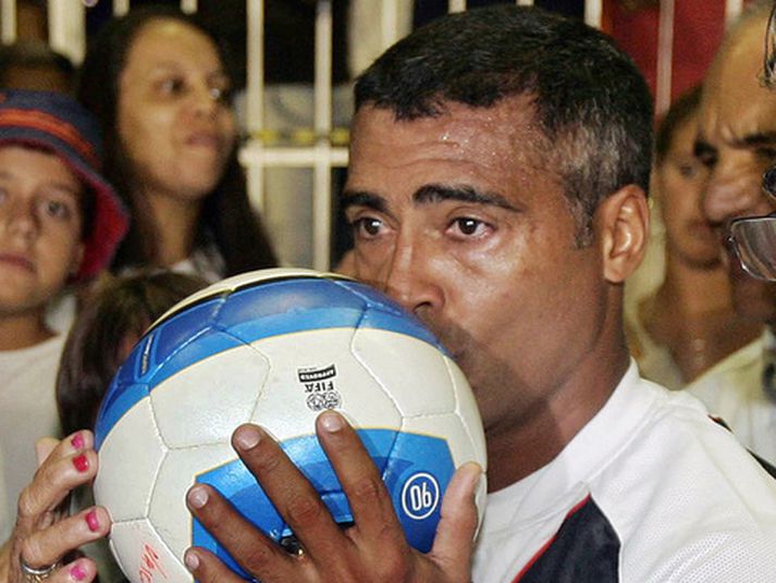 Brasilíski knattspyrnumaðurinn Romario á erfitt með að hætta.