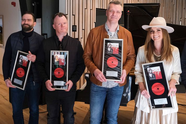 Andri Guðmundsson, Sigurður Samúelsson, Vignir Snær Vigfússon og Birgitta Haukdal.