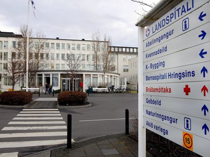 „Við vitum eiginlega ekkert hvað mun taka við þegar hann er búinn þarna,“ segir systir mannsins.