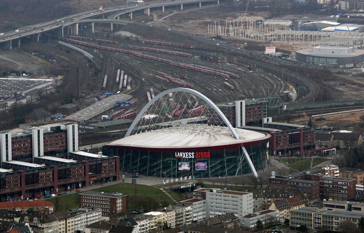 Leikirnir fara fram í hinni glæsilega Lanxess Arena.